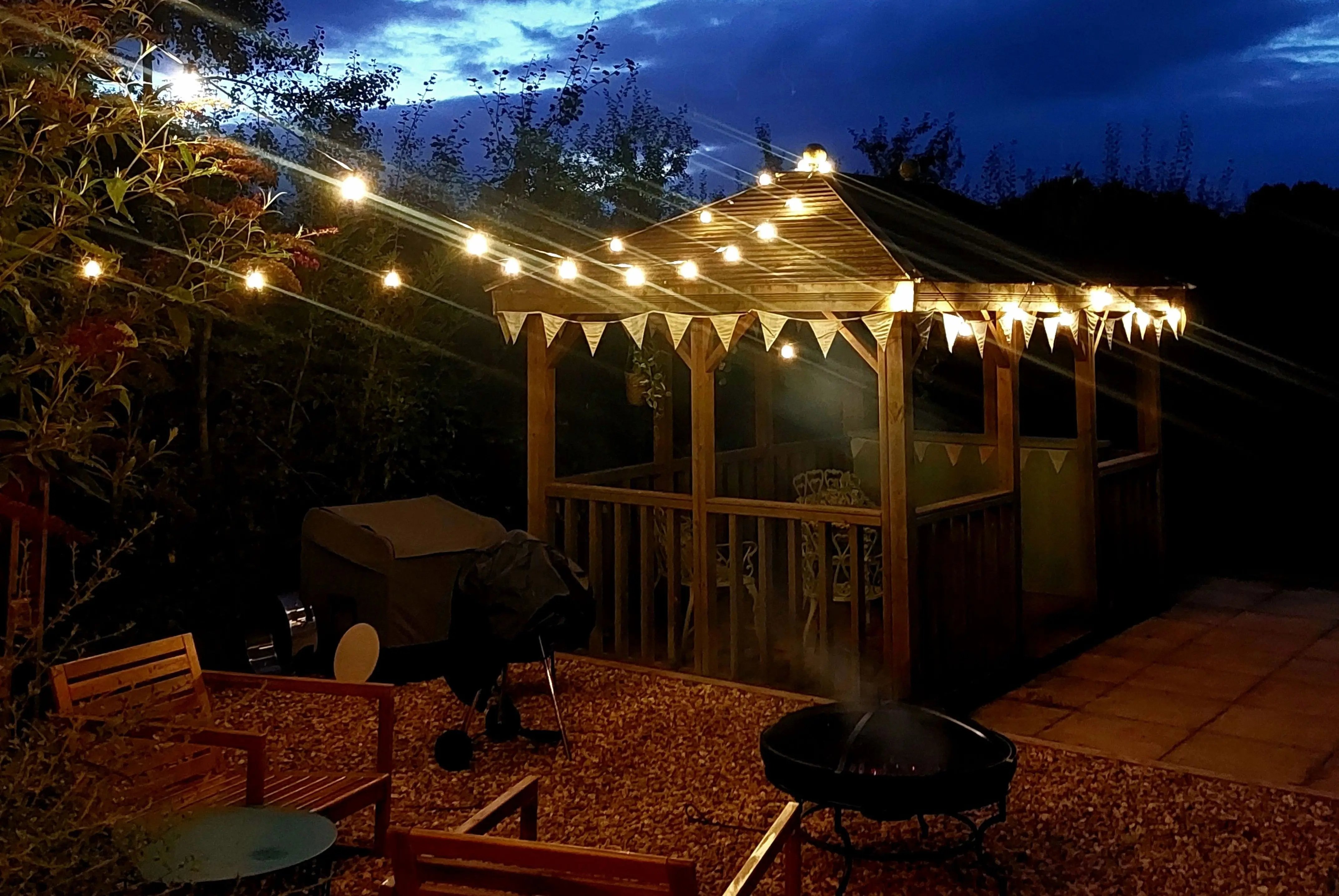 Family-run vineyard, Worcestershire - Thumbnail 6