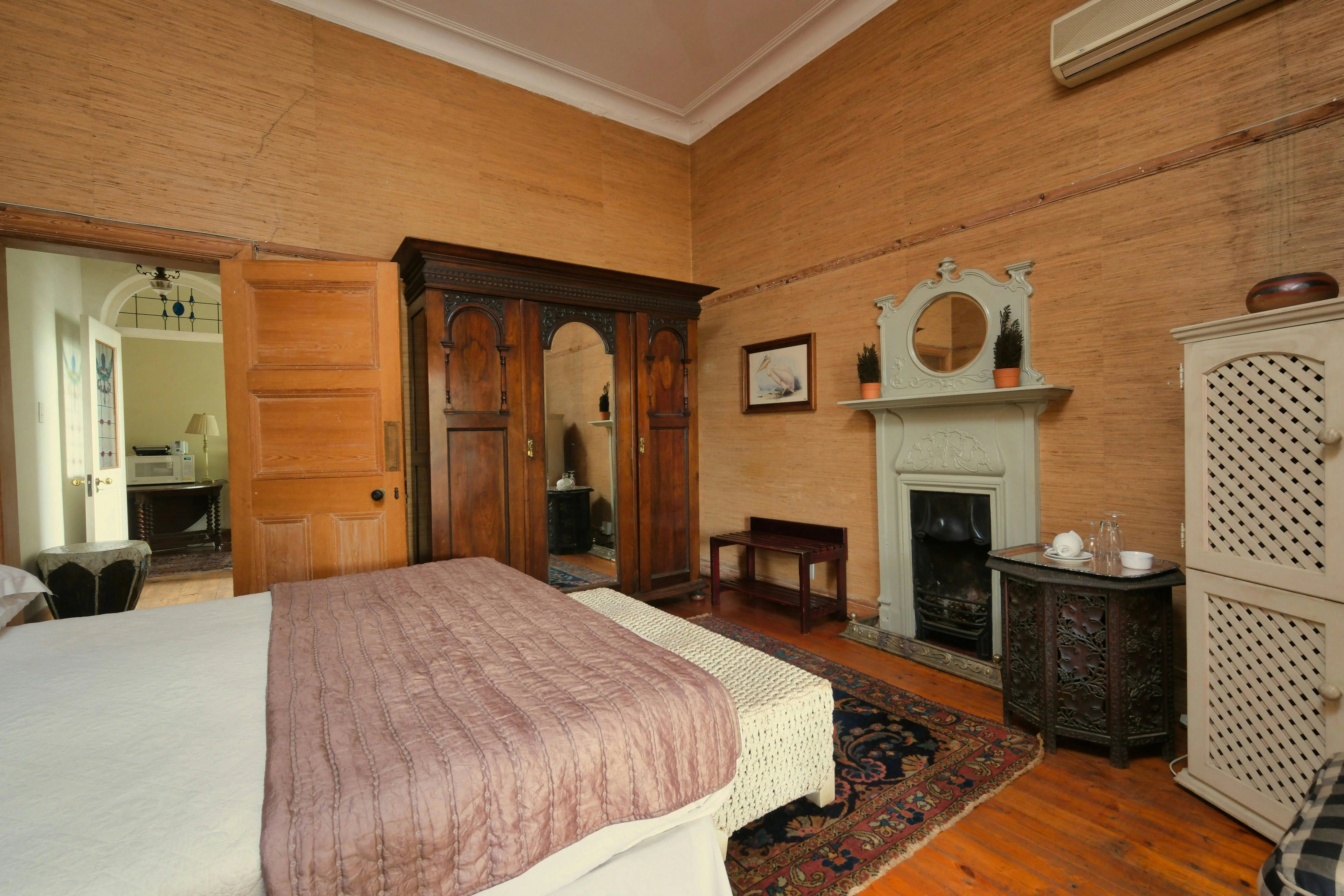 Manor house in North, Northern Ireland - Thumbnail 4