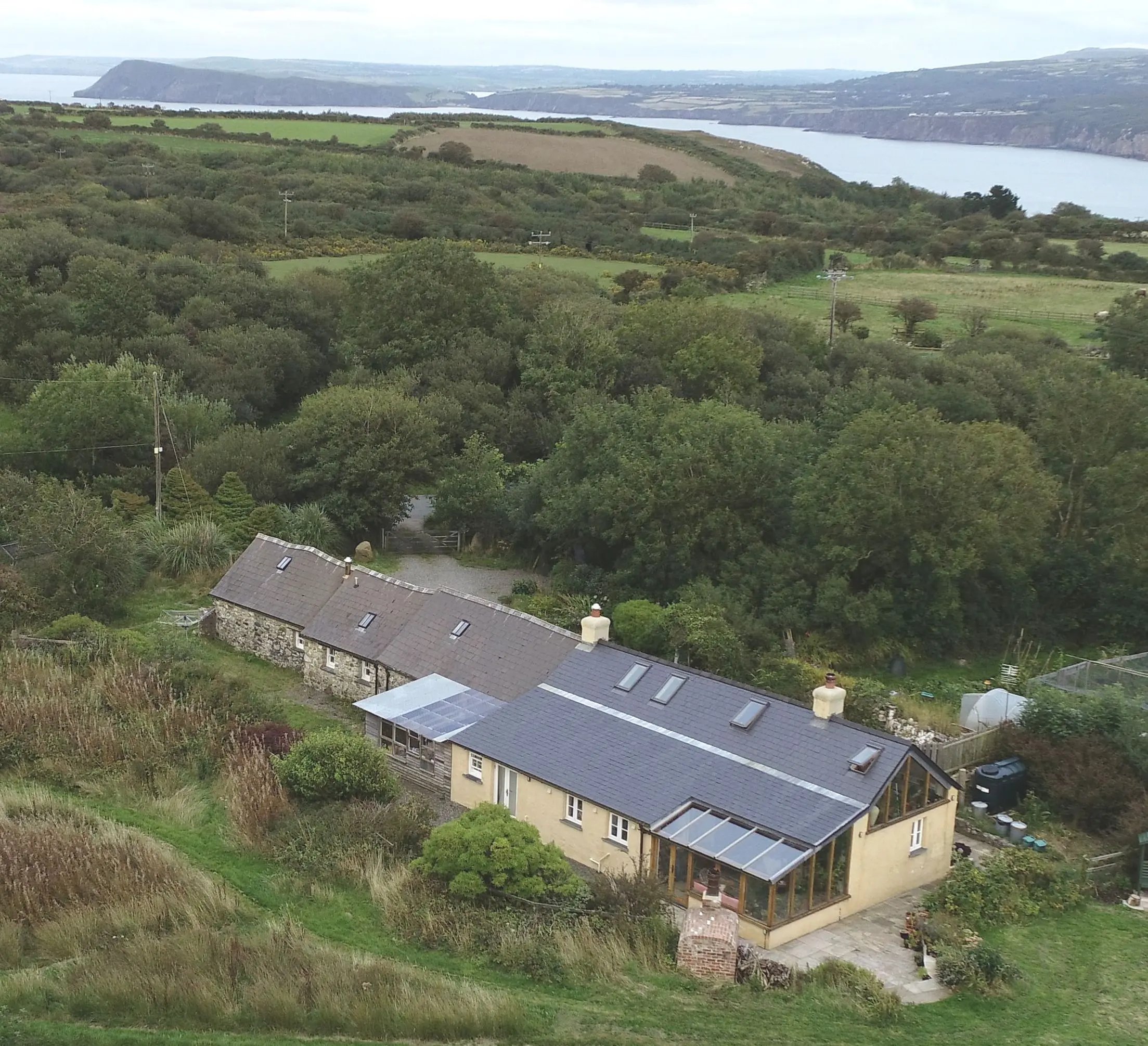 Pembrokeshire coast ancient smallholding - Thumbnail 2