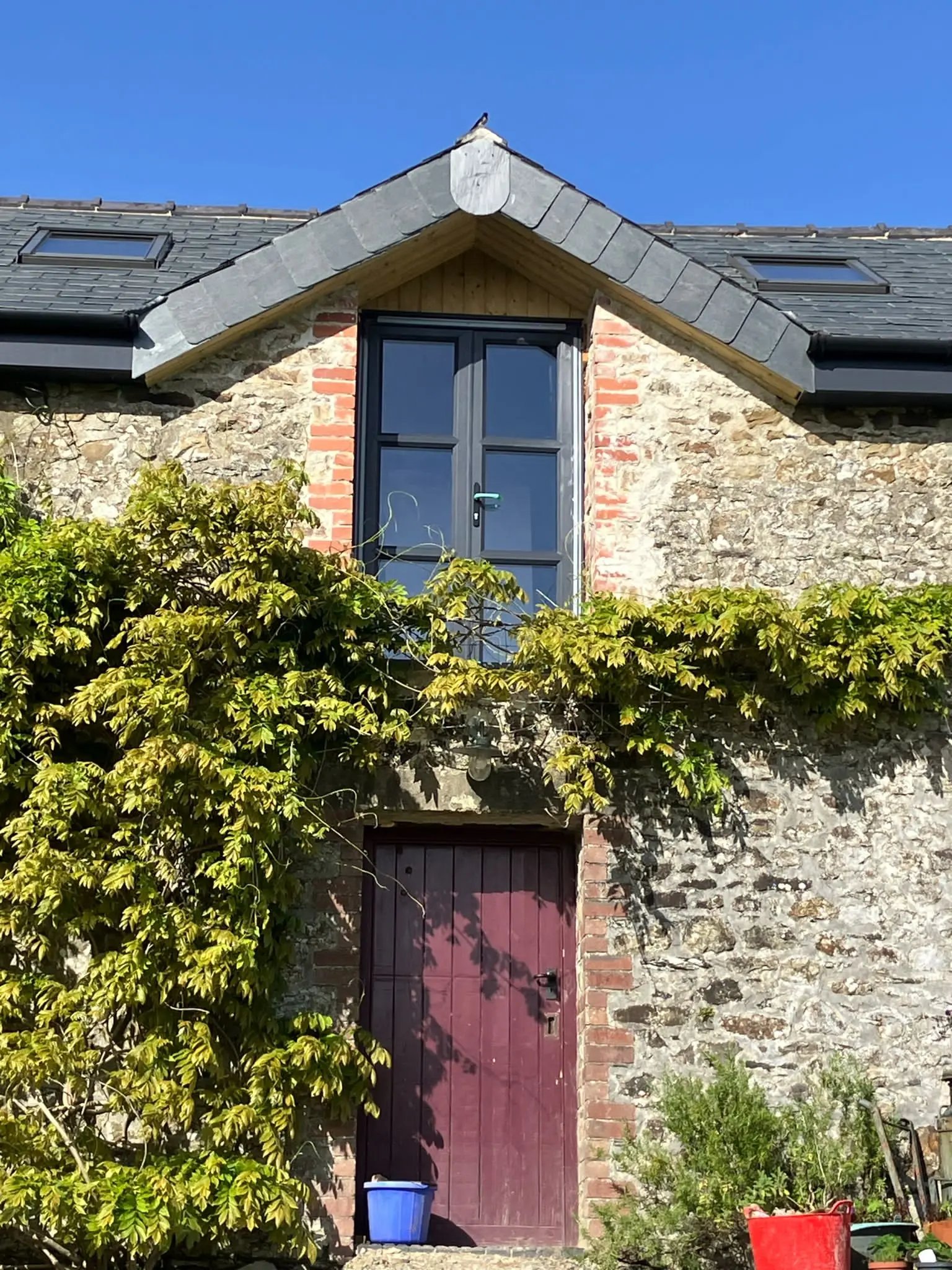 Farmstay and barn restoration, Wales - Thumbnail 15