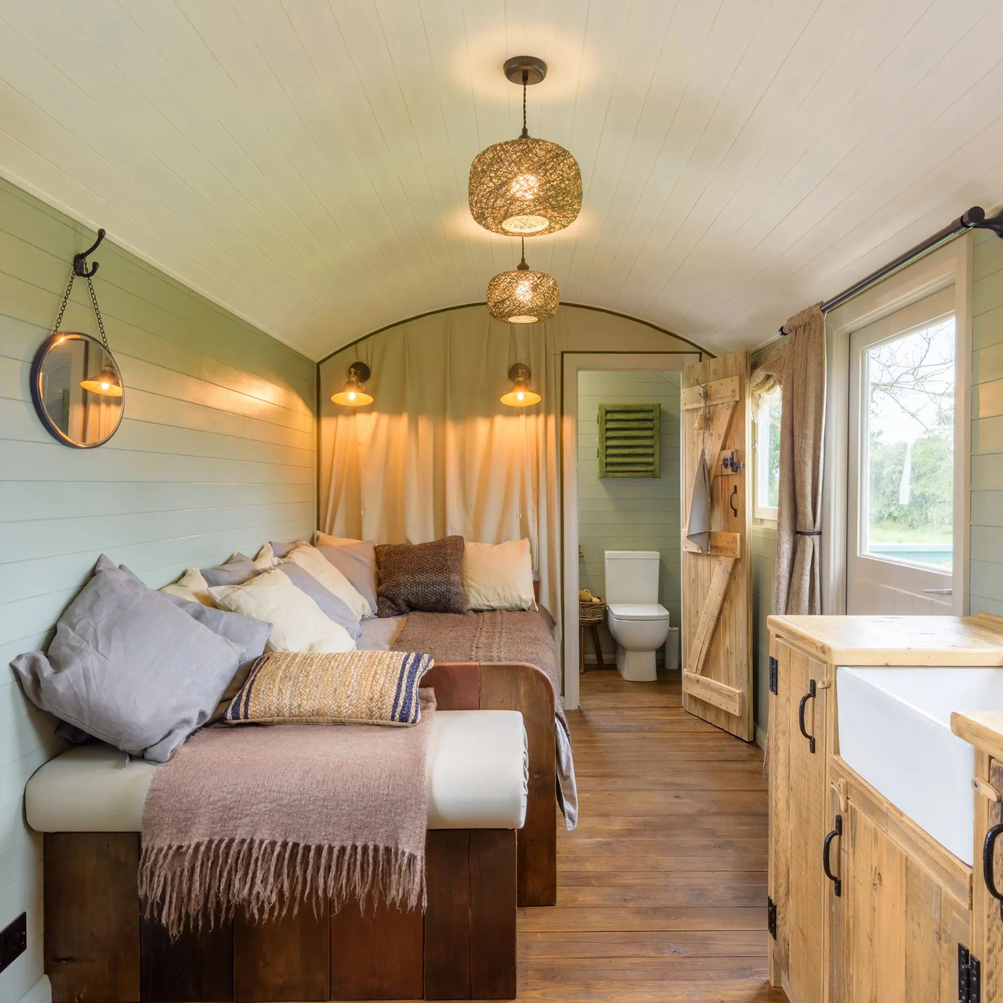 Luxury glamping site, North Wales - Thumbnail 4