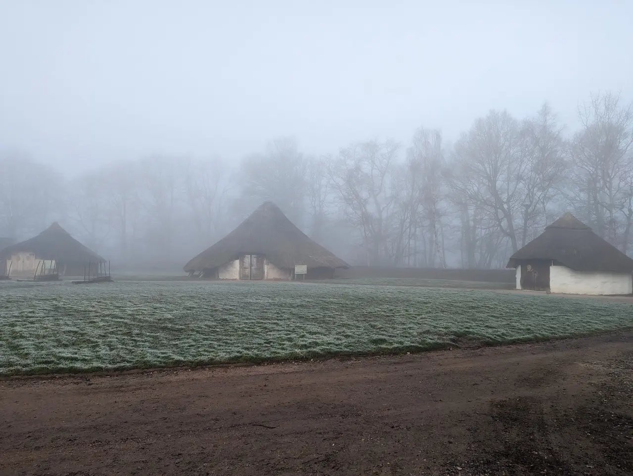 Glamping and conservation, Hertfordshire - Thumbnail 5