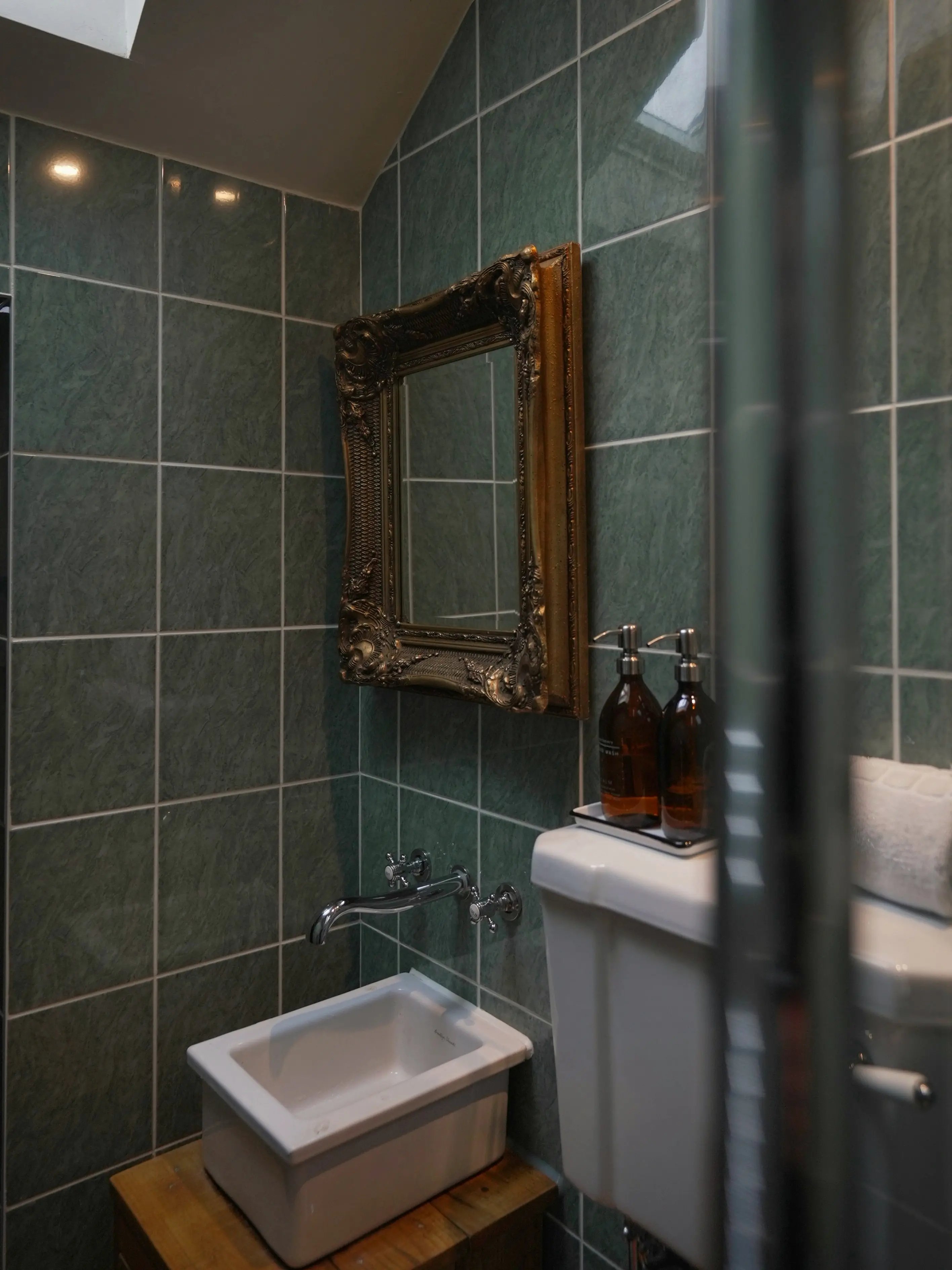 Luxury cottages needing renovation help - Thumbnail 26