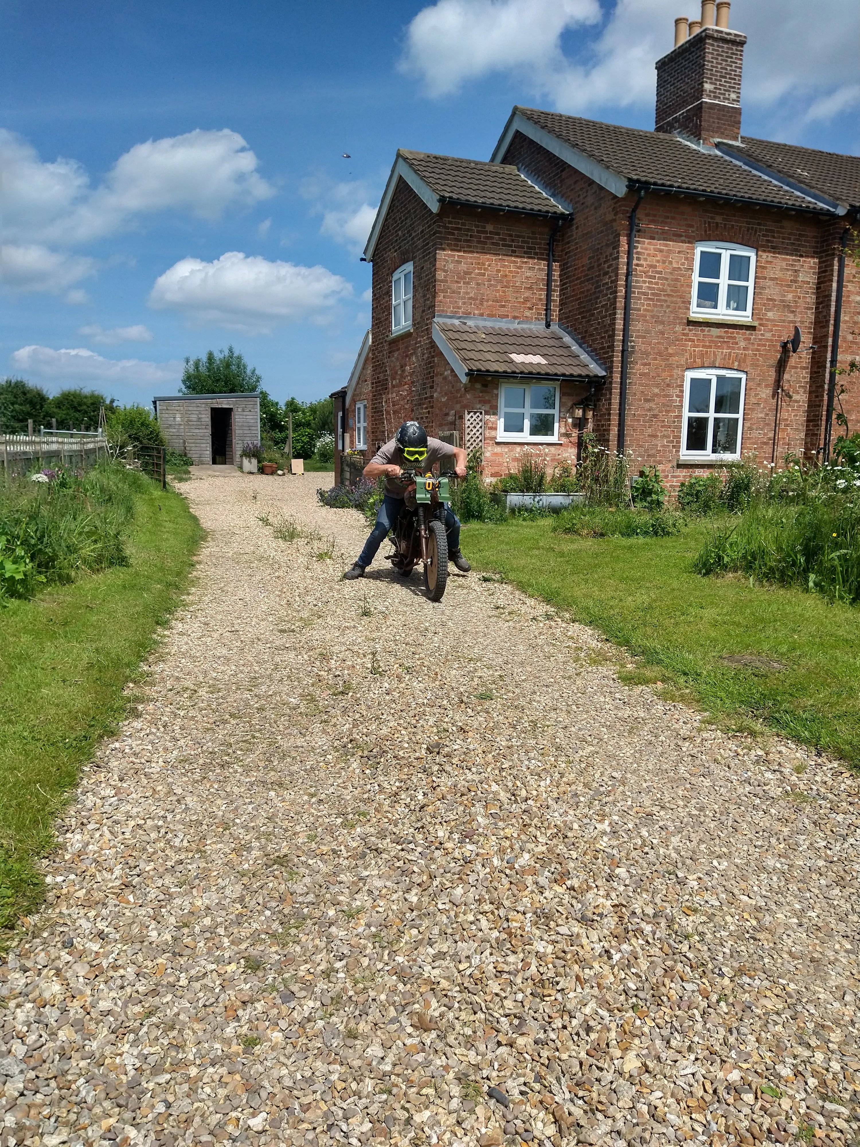 Help with horses, Lincolnshire farm - Thumbnail 19