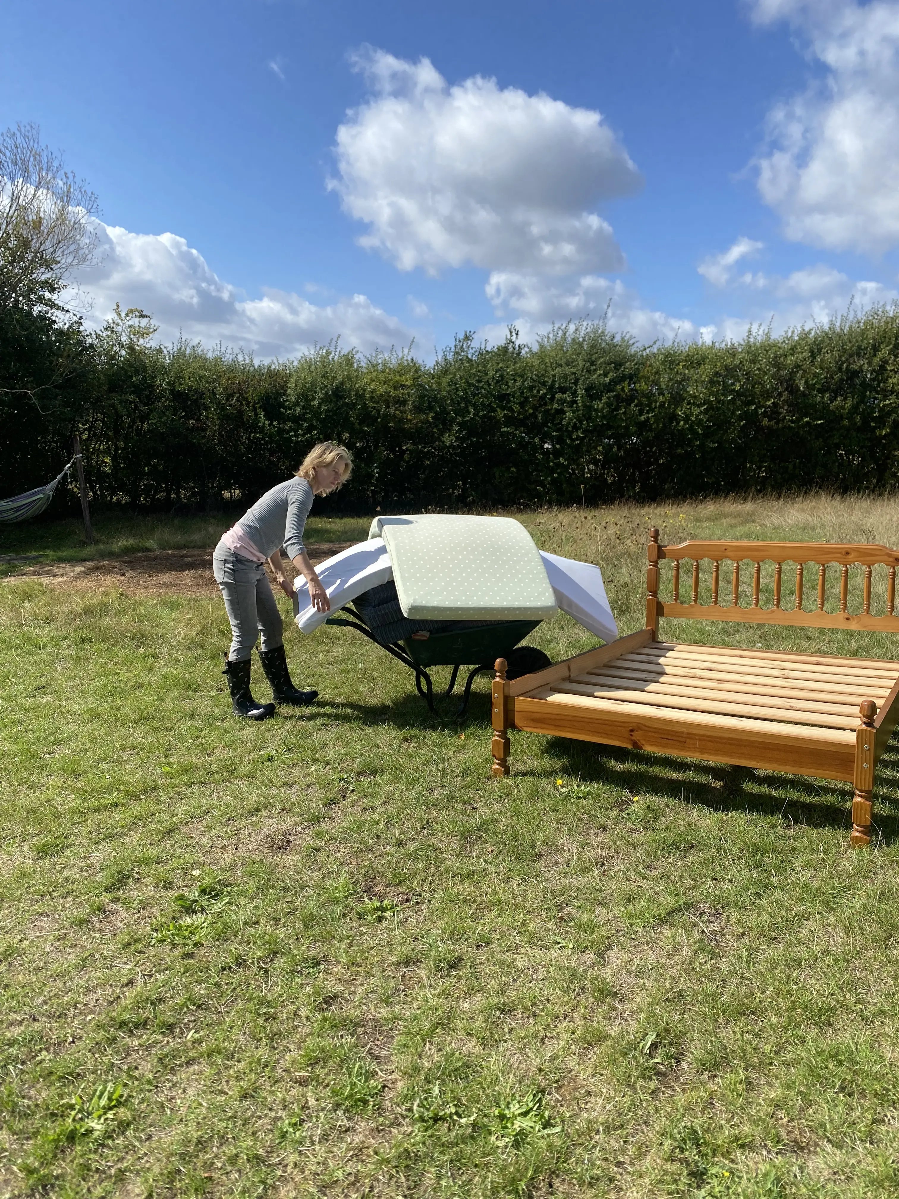 Eco glamping, Kent - Thumbnail 4