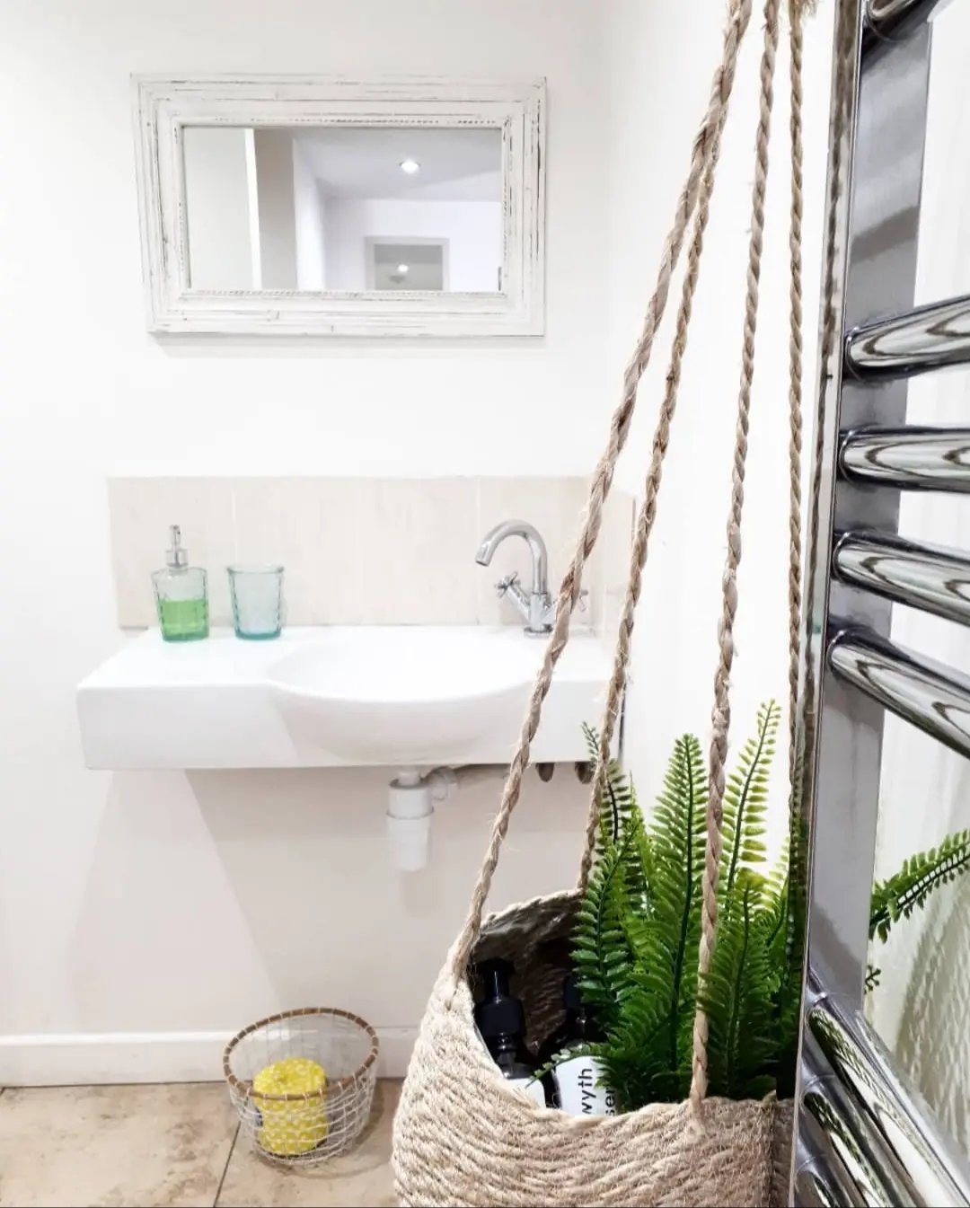 Cottage escape, mid-Wales - Thumbnail 12