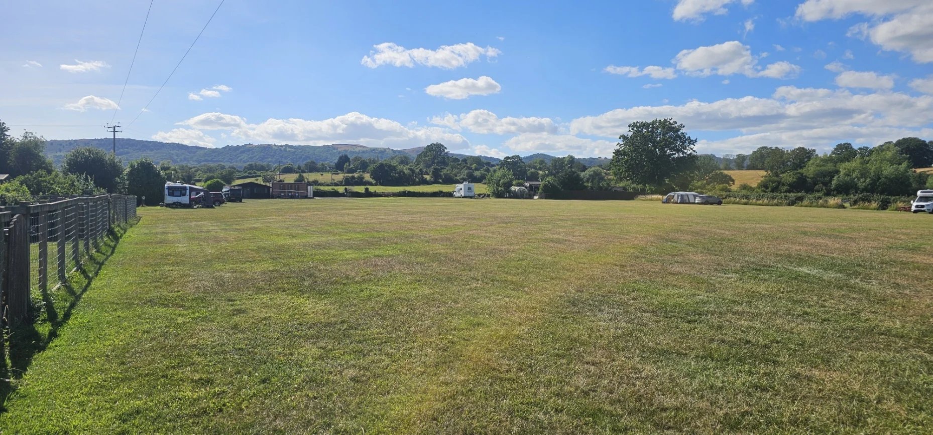 Peaceful caravan site In Malvern, Worcs - Thumbnail 17
