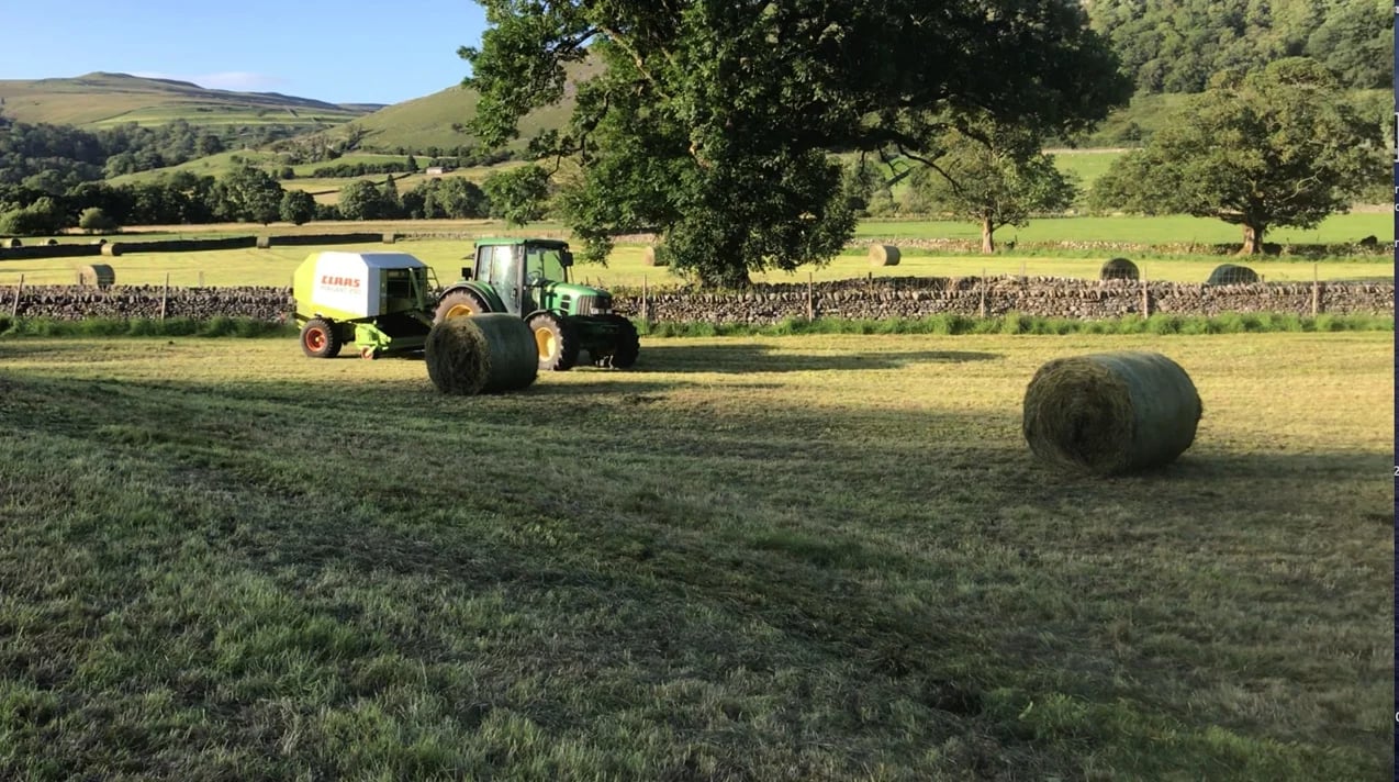 Everyday help on a Yorkshire Dales farm - Thumbnail 25