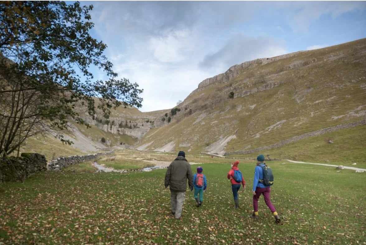 Everyday help on a Yorkshire Dales farm - Thumbnail 53