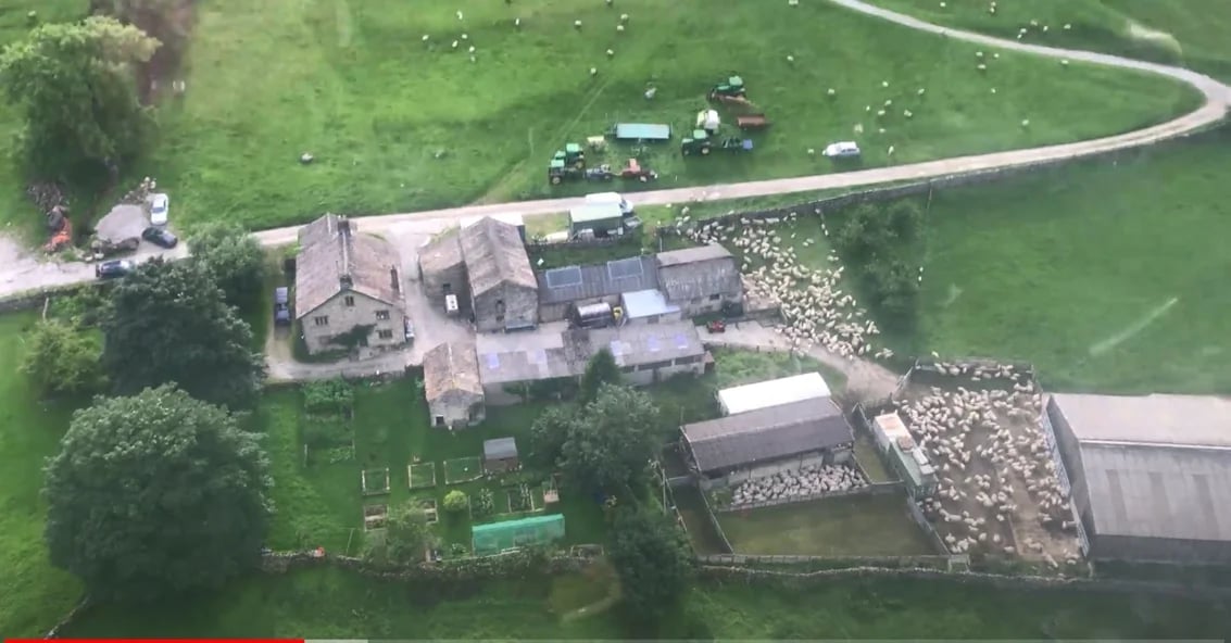 Everyday help on a Yorkshire Dales farm - Thumbnail 14