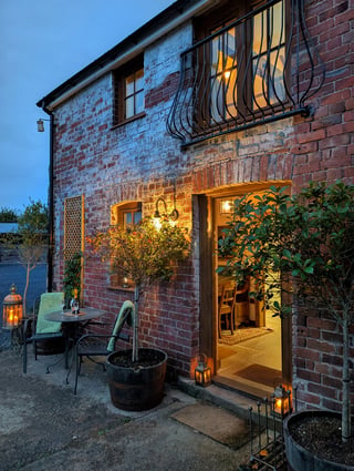 Luxury cottages needing renovation help