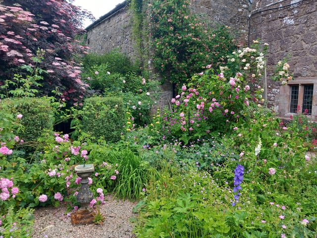 Tudor manor in the Lake District - Photo 8