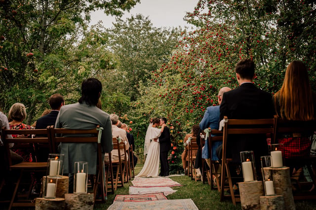 Countryside venue in Herefordshire hills - Photo 13