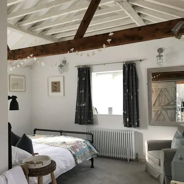 Rural retreat in Cambridge - Photo 11