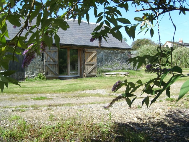 Pembrokeshire coast ancient smallholding - Photo 6
