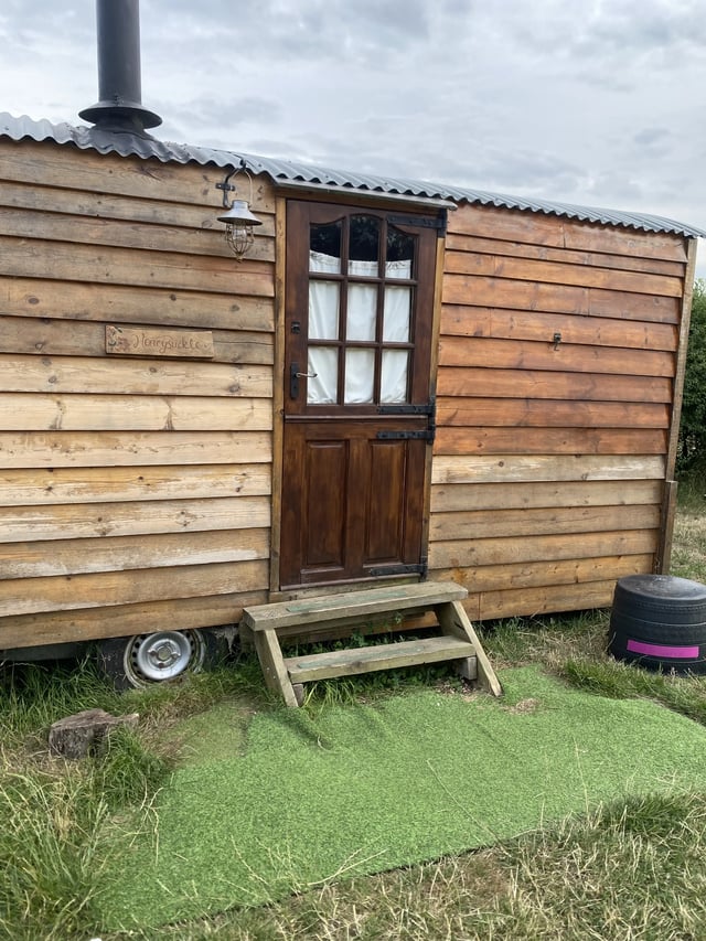 Eco glamping, Kent - Photo 7