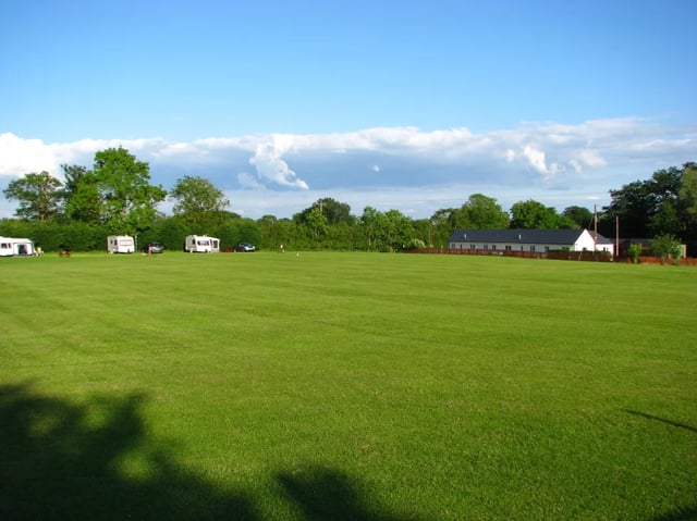 Peaceful caravan site In Malvern, Worcs - Photo 12