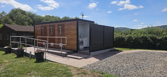 Peaceful caravan site In Malvern, Worcs - Photo 30