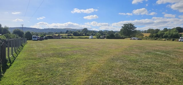 Peaceful caravan site In Malvern, Worcs - Photo 15