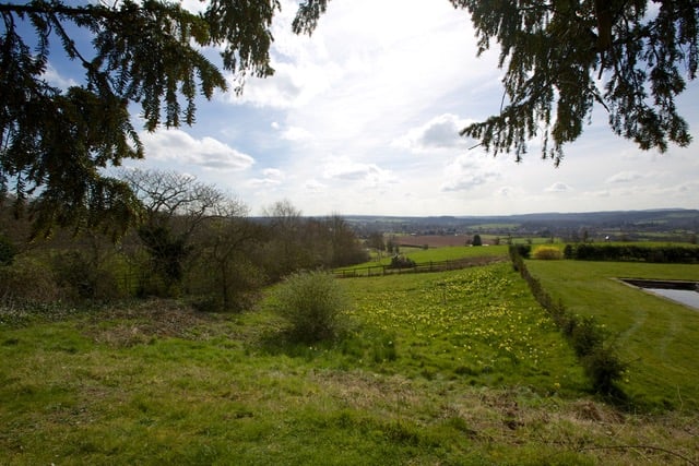 Historic country house in the Cotswolds - Photo 11