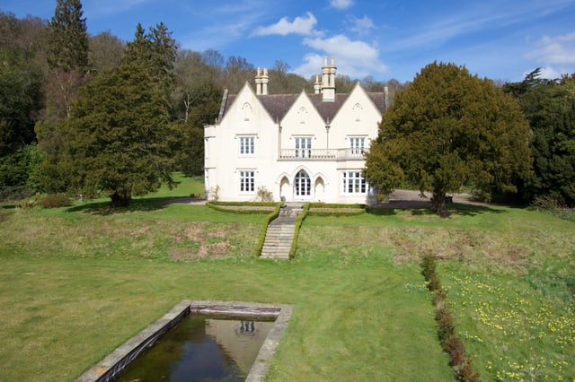 Historic country house in the Cotswolds - Photo 8