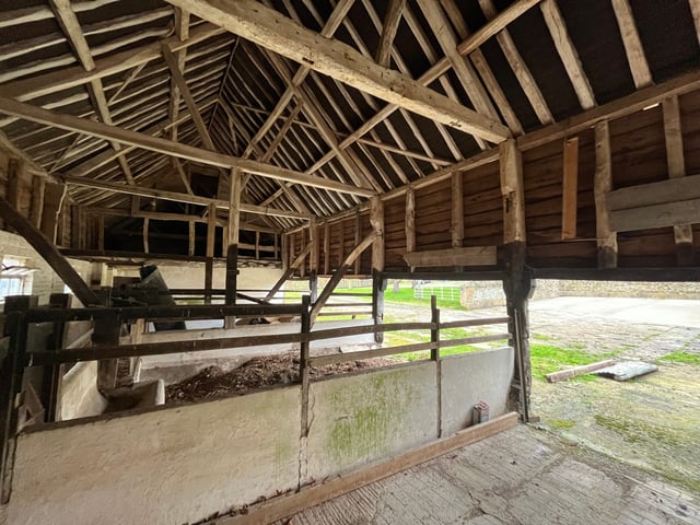 Historic farmhouse renovation - Photo 7