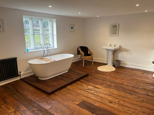 Historic farmhouse renovation - Photo 5