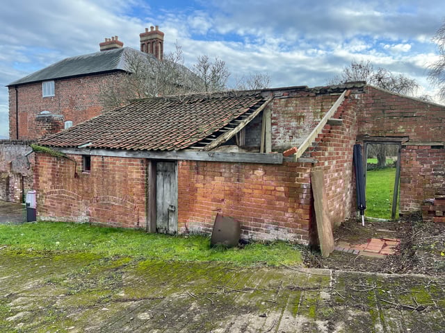 Historic farmhouse renovation - Photo 8