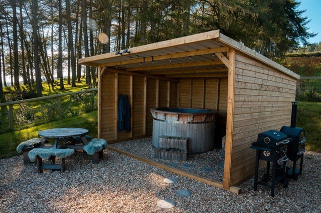 Glamping on an Alpaca farm - Photo 5