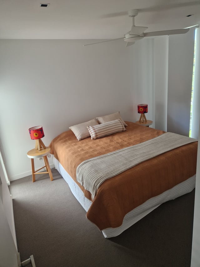 Rural, peaceful farmhouse - Photo 2