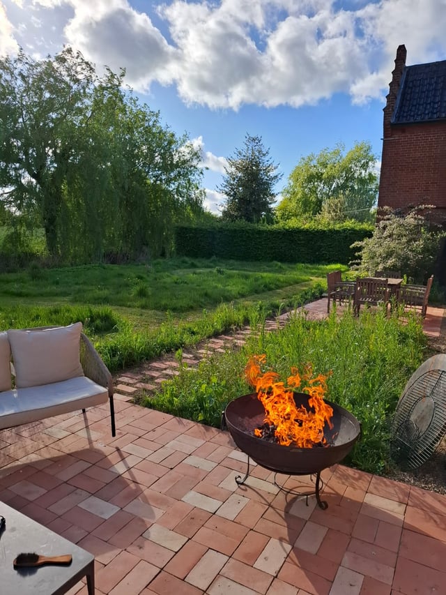 Rural, peaceful farmhouse - Photo 3