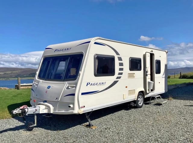 Alpaca and rare breed centre - Photo 15